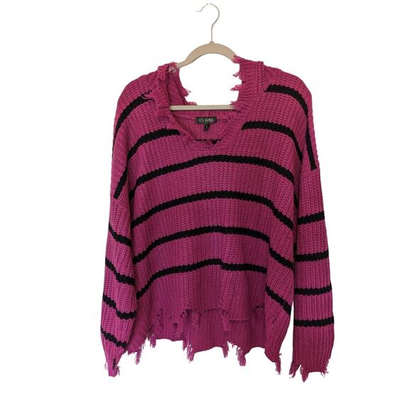 Womens 2X Black Pink Sweater Horizontal Striped Distressed Goth - Picture 11 of 11